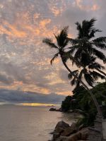 Willkommen auf Praslin &ndash; &copy; Jacob Spangenberg (Eberhardt TRAVEL)