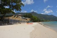 43 Strand auf mahe &ndash; &copy; Maria Schneider (Eberhardt TRAVEL)