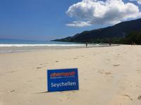 Strand am Coral Strand Hotel, Mahe (8) &ndash; &copy; Benjamin Rodriguez Manzanares (Eberhardt TRAVEL)