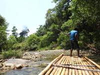 Bamboo Rafting &ndash; &copy; Sabine Letzybyll (Eberhardt TRAVEL)