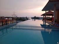 Hotelpool  &ndash; &copy; Monika Cortese (Eberhardt TRAVEL)
