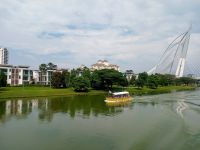 Putrajaya  &ndash; &copy; Monika Cortese (Eberhardt TRAVEL)