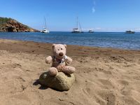 5. Reisetag – Wanderung auf Panarea – Eberhardt-Reisebär am Badestrand Cala Zimmari &ndash; &copy; Andreas Wolfsteller (Eberhardt TRAVEL)