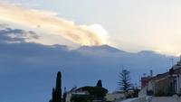 Taormina - Ausgasender Ätna &ndash; &copy; Martin Büchner (Eberhardt TRAVEL)