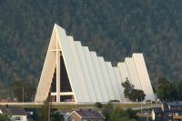 Tromsø, Eismeerkathedrale (© Foto: B.Stroech) &ndash; &copy; Dr. Michael Krause (Eberhardt TRAVEL)