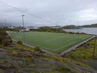 Henningsvaer, Fußballplatz &ndash; &copy; Karsten Fischer (Eberhardt TRAVEL)