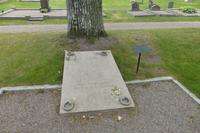 071-Mariefred_Tucholsky-Grab &ndash; &copy; Dirk Schlosser (Eberhardt TRAVEL)