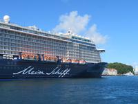Mein Schiff 5 in Stavanger &ndash; &copy; Kathrin Mickan (Eberhardt TRAVEL)