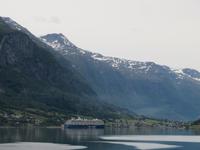 Mein Schiff 5 in Olden &ndash; &copy; Kathrin Mickan (Eberhardt TRAVEL)