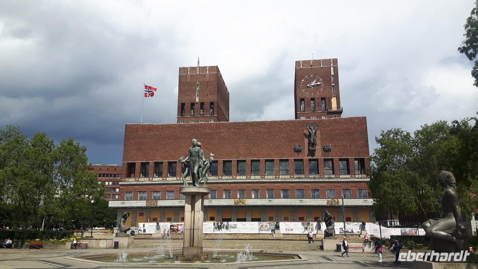Oslo - Rathaus &ndash; &copy; Katrin Deutschbein (Eberhardt TRAVEL)