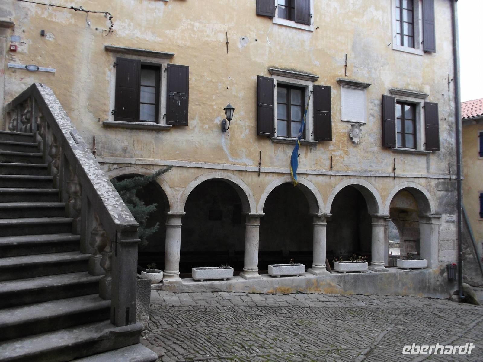 Stadtloggia von Groznjan &ndash; &copy; Michael Krause (Eberhardt TRAVEL)