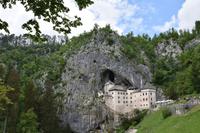 131 Predjamski Grad &ndash; &copy; Konrad Füssel (Eberhardt TRAVEL)