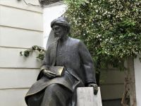 Moses Maimonides (12.Jh.) jüdischer Philosoph, Rechtsgelehrter und Arzt &ndash; &copy; Gina Egenolf (Eberhardt TRAVEL)