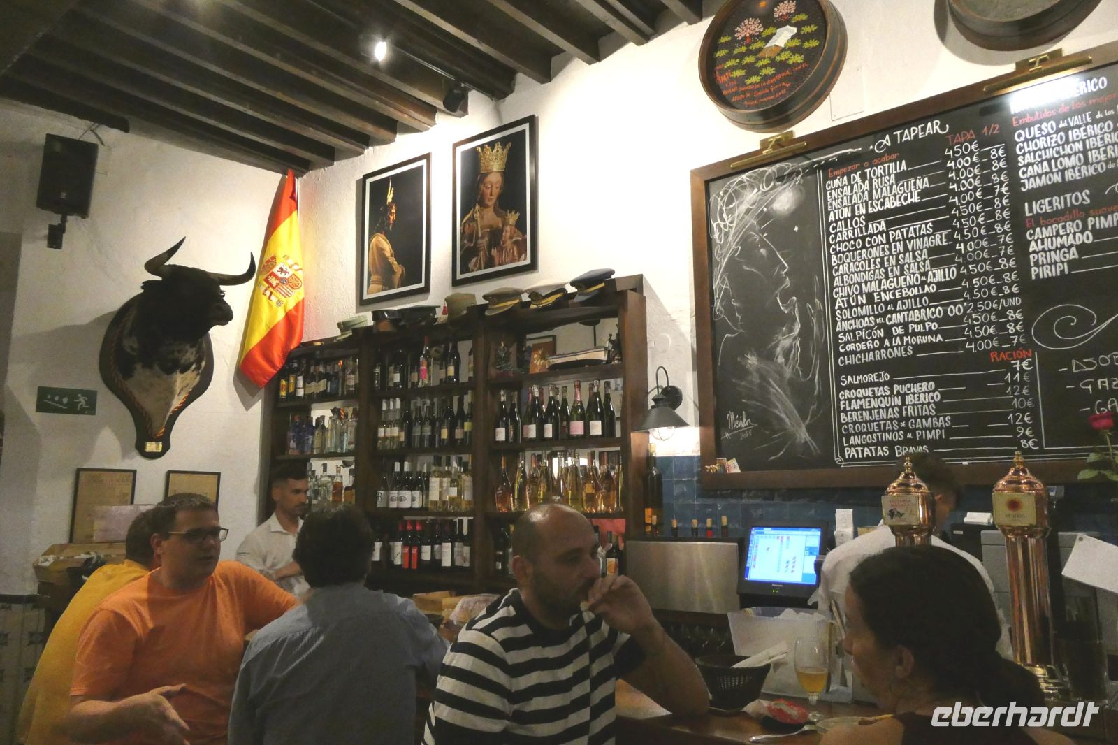 Abends an der Bar &ndash; &copy; Gina Egenolf (Eberhardt TRAVEL)