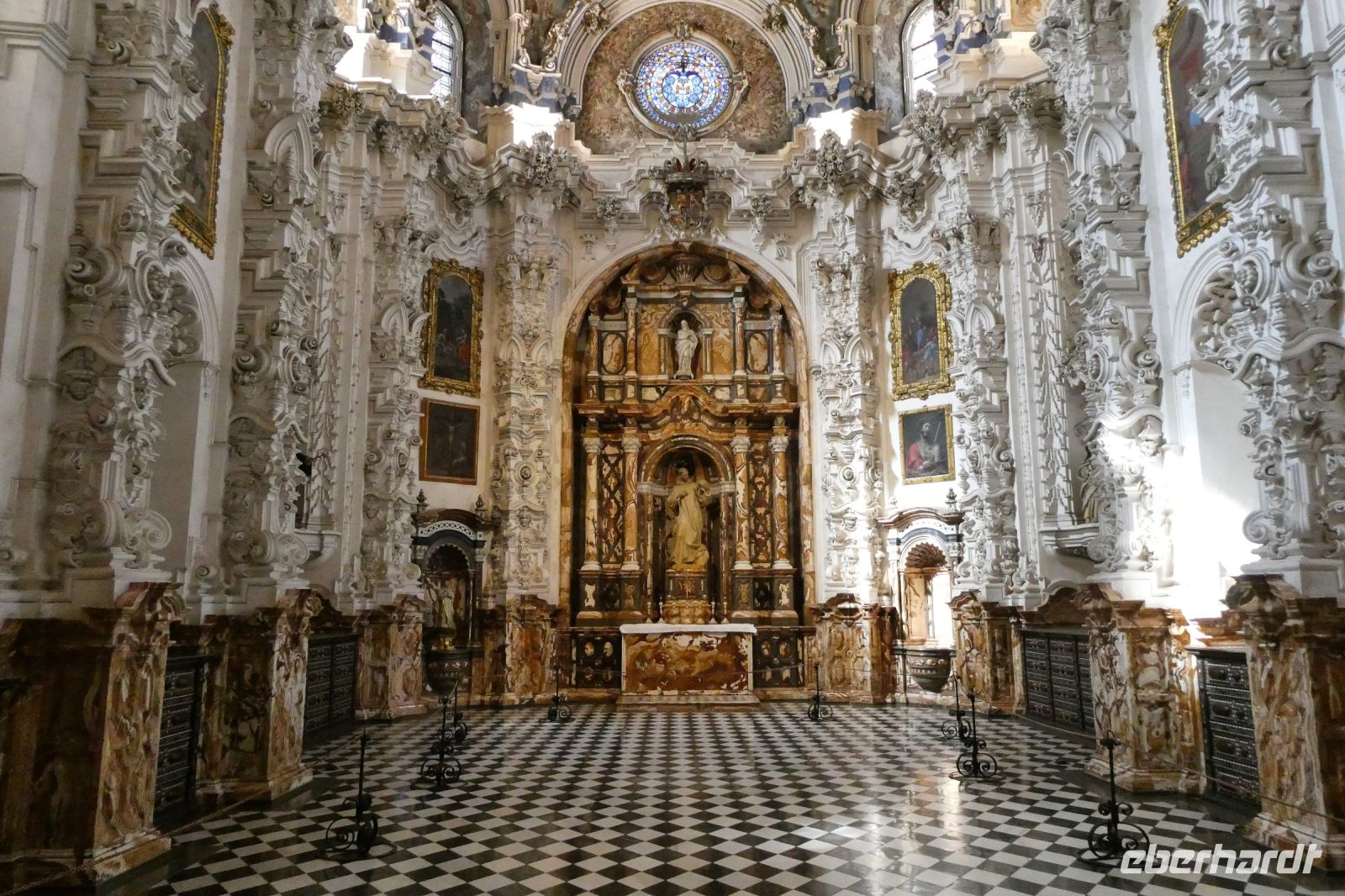 prachtvoller Innenraum &ndash; &copy; Gina Egenolf (Eberhardt TRAVEL)