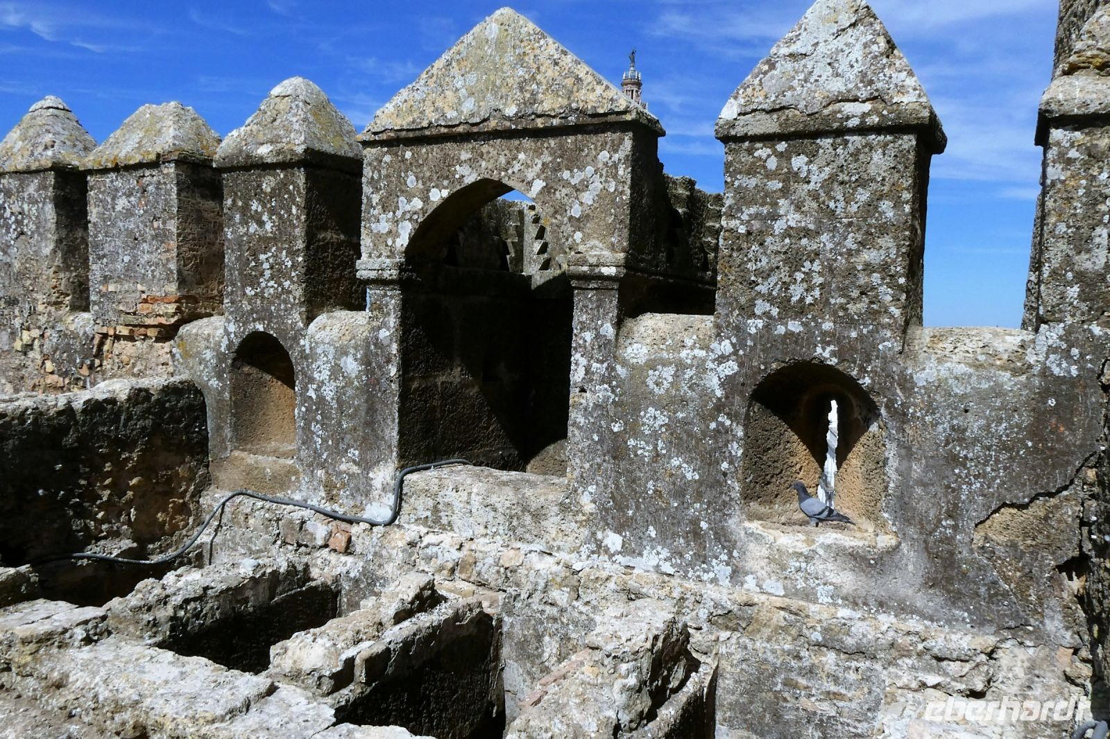 wehrhafte Mauern  &ndash; &copy; Gina Egenolf (Eberhardt TRAVEL)