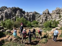 Spanien, Nationalpark El Torcal & die Eberhardt Reisegruppe &ndash; &copy; Sabine C. Seifert (Eberhardt TRAVEL)