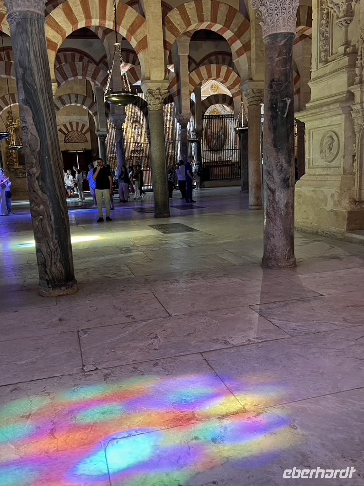 Cordoba_Mezquita_Lichtspiele.jpeg &ndash; &copy; Kora Buggel (Eberhardt TRAVEL)