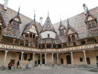 Hospices Hotel Dieu Beaune &ndash; &copy; Ingrid Langer (Eberhardt TRAVEL)