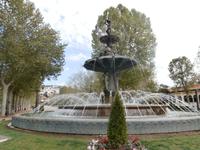 Granada Granatapfelbrunnen &ndash; &copy; Ingrid Langer (Eberhardt TRAVEL)