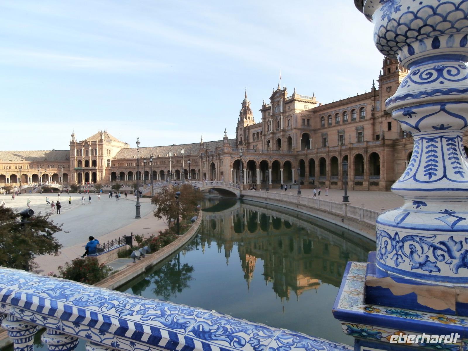 Sevilla Spanischer Platz &ndash; &copy; Ingrid Langer (Eberhardt TRAVEL)
