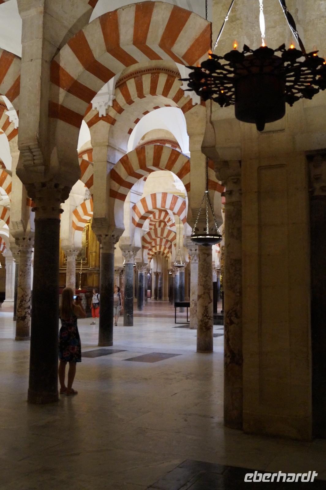 Säulenwald Córdoba &ndash; &copy; Andreas Böcker (Eberhardt TRAVEL)