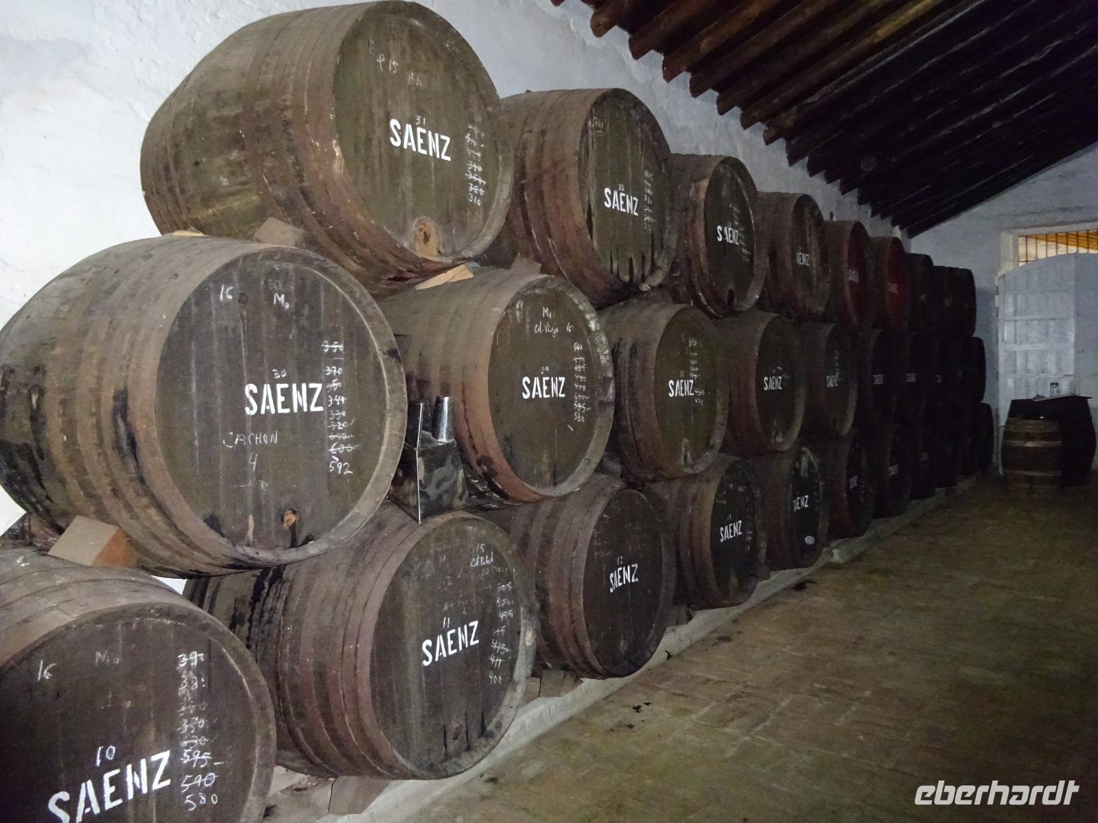 Bodega Saenz (2) &ndash; &copy; Francisco Javier Burgos Gutierrez (Eberhardt TRAVEL)