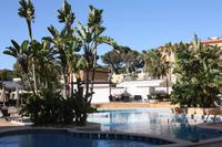 Hotelpool &ndash; &copy; Sylvia Sann (Eberhardt TRAVEL)