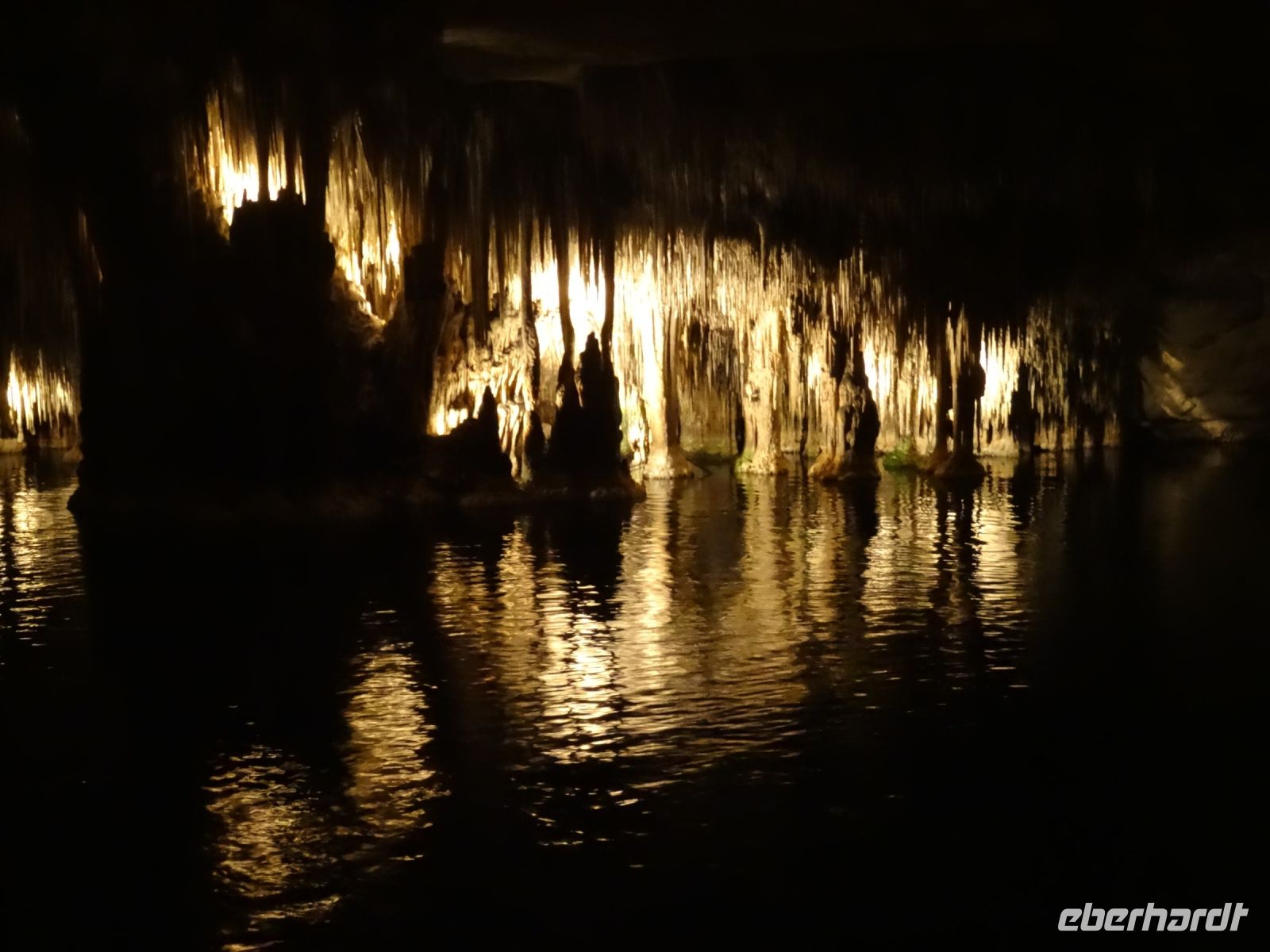 Drachenhöhle &ndash; &copy; Hans-Joachim Trutz (Eberhardt TRAVEL)