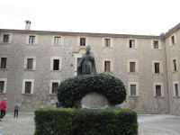 Kloster Liug &ndash; &copy; Kathrin Mickan (Eberhardt TRAVEL)