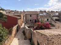 Auf der Stadtmauer von Alcúdia