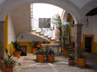 Innenhof in Palma &ndash; &copy; Kathrin Mickan (Eberhardt TRAVEL)