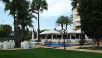 Ibiza - Hotel Torre del Mar, Gartenanlage &ndash; &copy; Christina Schlawis (Eberhardt TRAVEL)