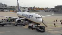 ... unsere Maschine ist gerade gelandet &ndash; &copy; Kathrin Mickan (Eberhardt TRAVEL)