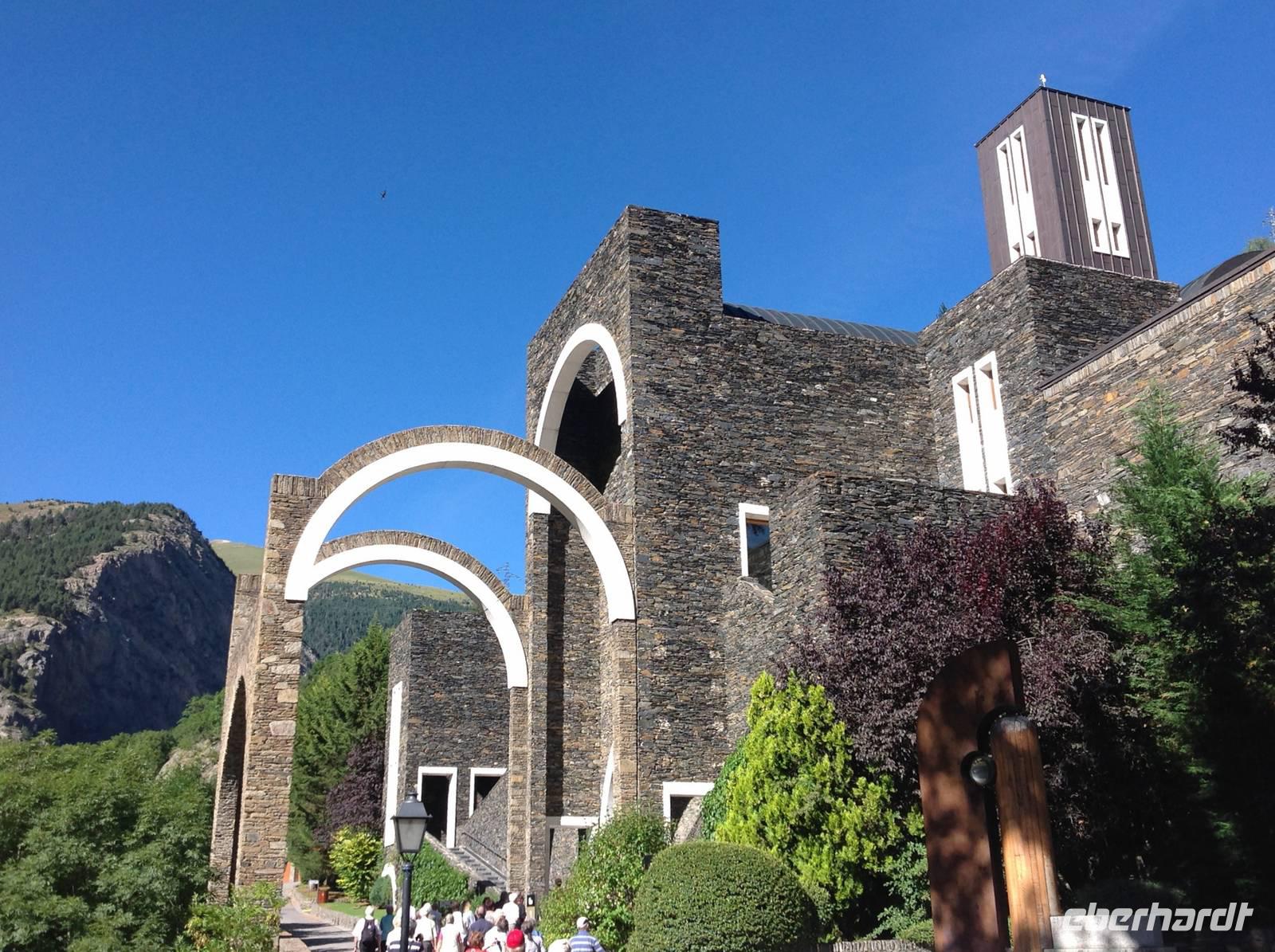 480Wallfahrtskapelle von Meritxell &ndash; &copy; Birgit Janosch (Eberhardt TRAVEL)