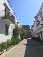 Gassen von Mogán &ndash; &copy; Carina Schmidt (Eberhardt TRAVEL)
