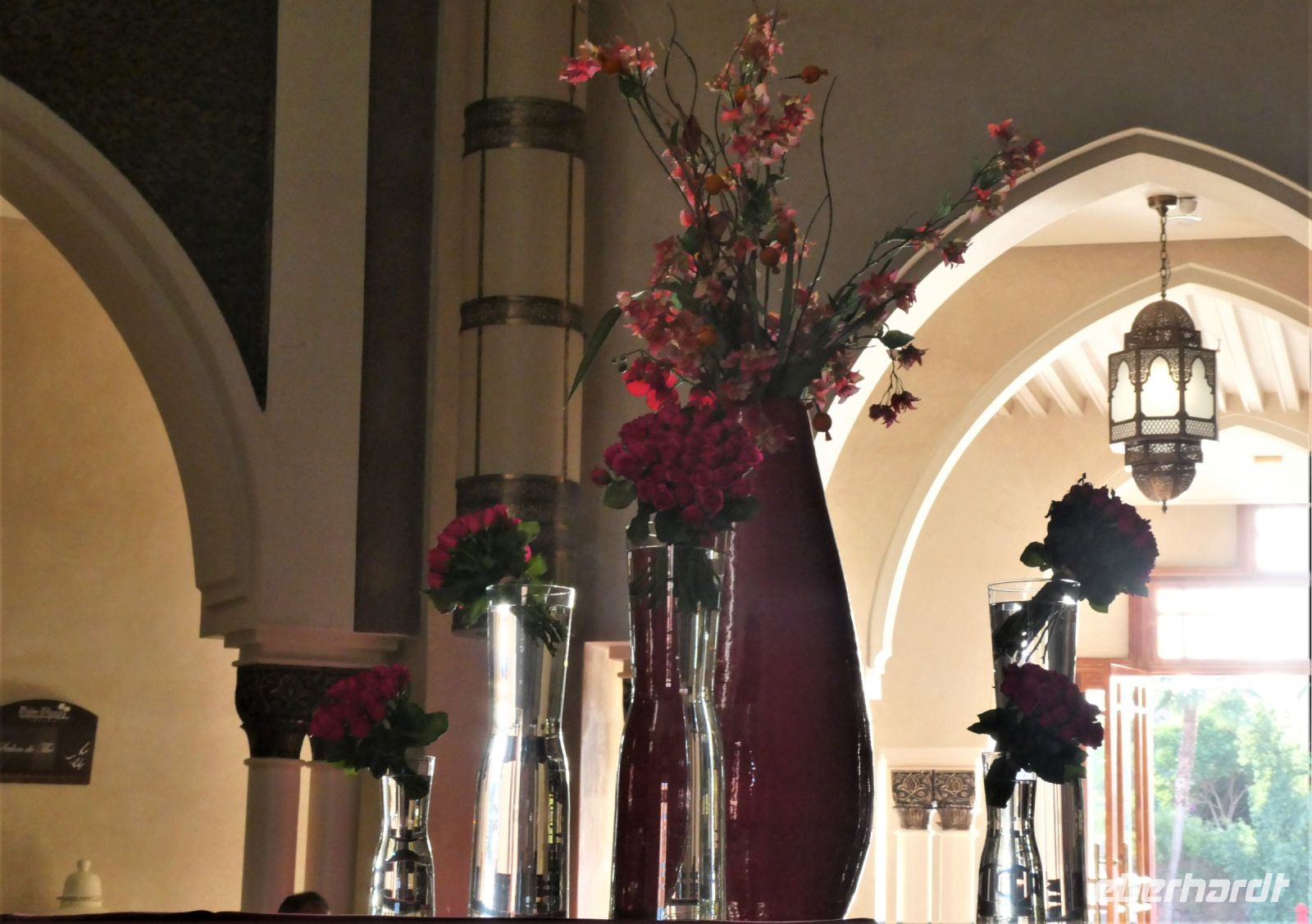 stilvolle Blumendekoration &ndash; &copy; Gina Egenolf (Eberhardt TRAVEL)