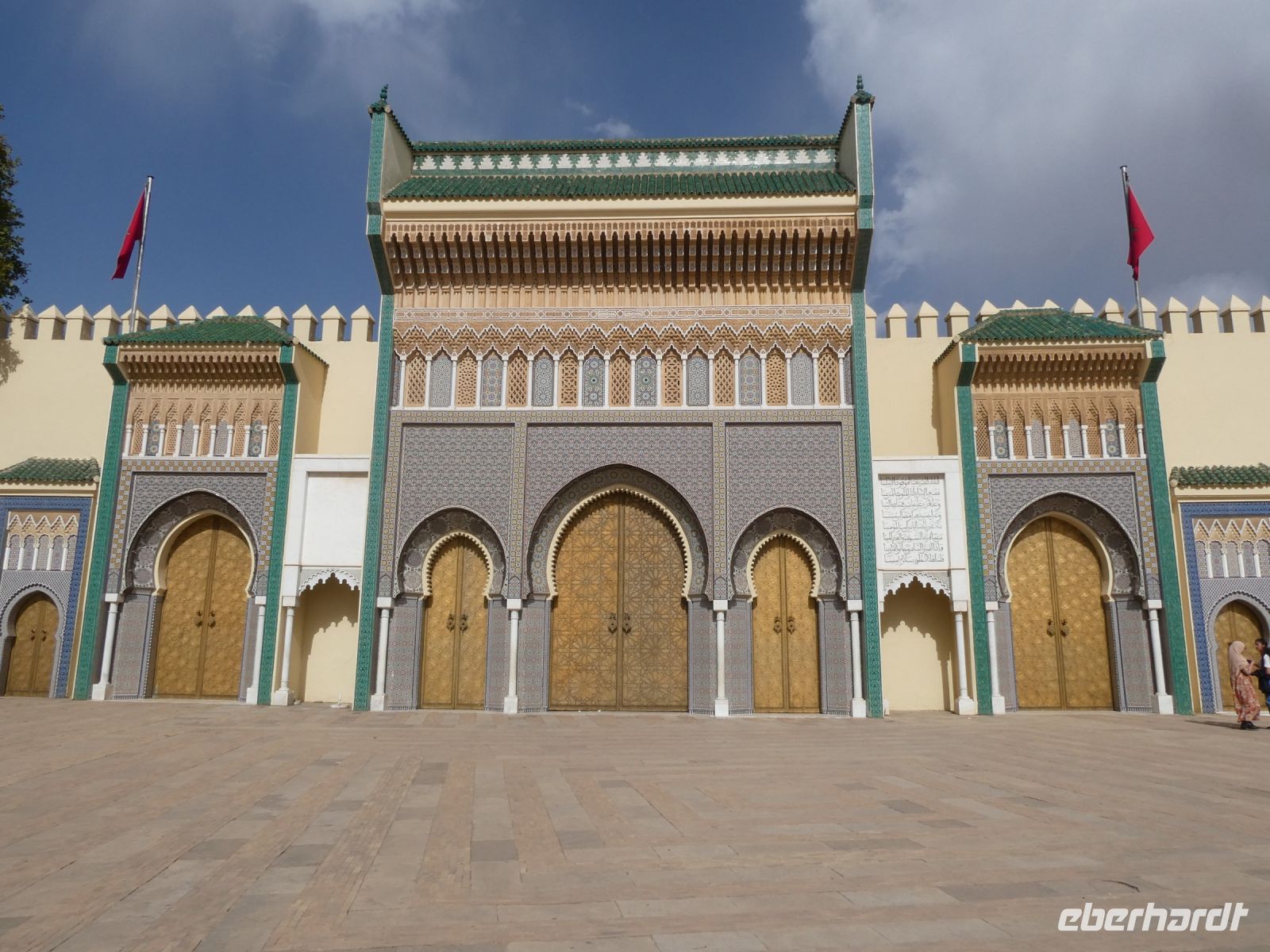 der Königspalast von Fes - Bronzetore &ndash; &copy; Gina Egenolf (Eberhardt TRAVEL)