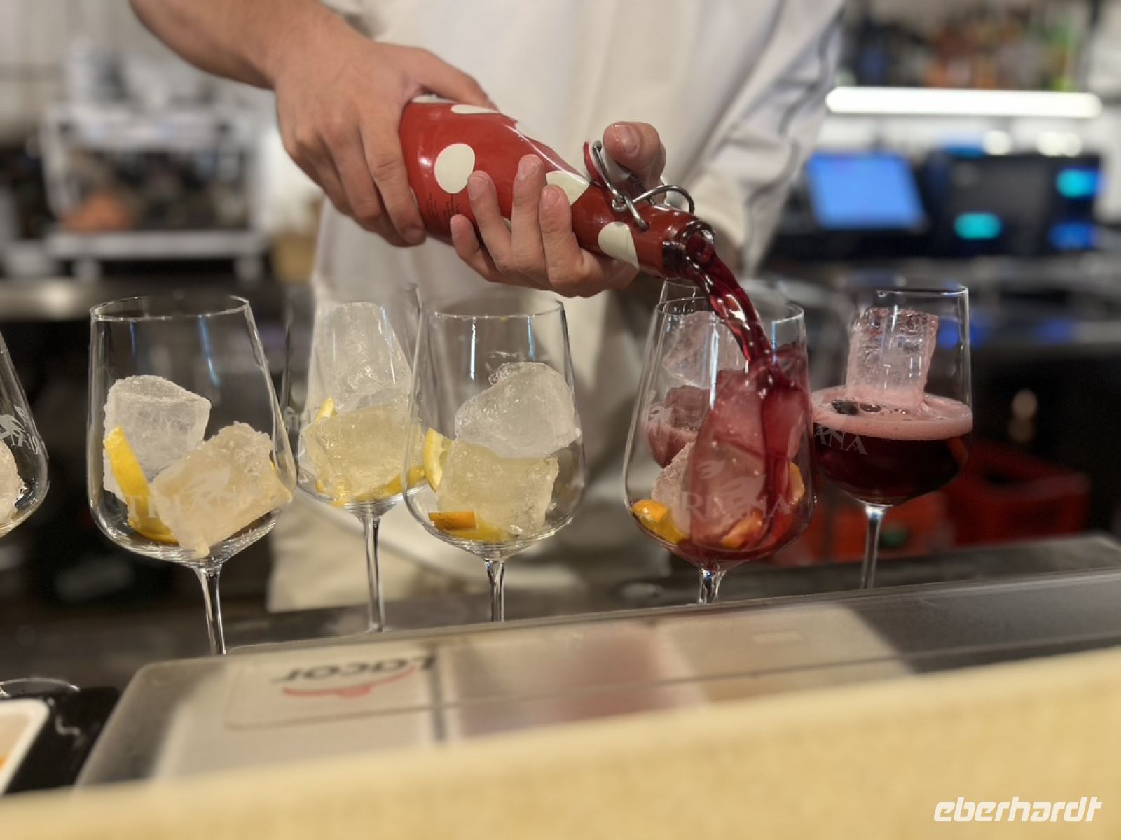 Sevilla Sangria 1.jpeg &ndash; &copy; Kora Buggel (Eberhardt TRAVEL)