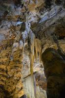 Stalaktiten &ndash; &copy; Gina Egenolf (Eberhardt TRAVEL)