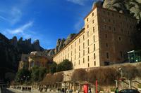 Klosteranlage Montserrat &ndash; &copy; Denise Hartmann (Eberhardt TRAVEL)