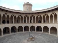 Schloss Bellver &ndash; &copy; Hans-Joachim Trutz (Eberhardt TRAVEL)