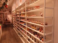 Caganer Laden.jpg &ndash; &copy; Sophia Bär (Eberhardt TRAVEL)