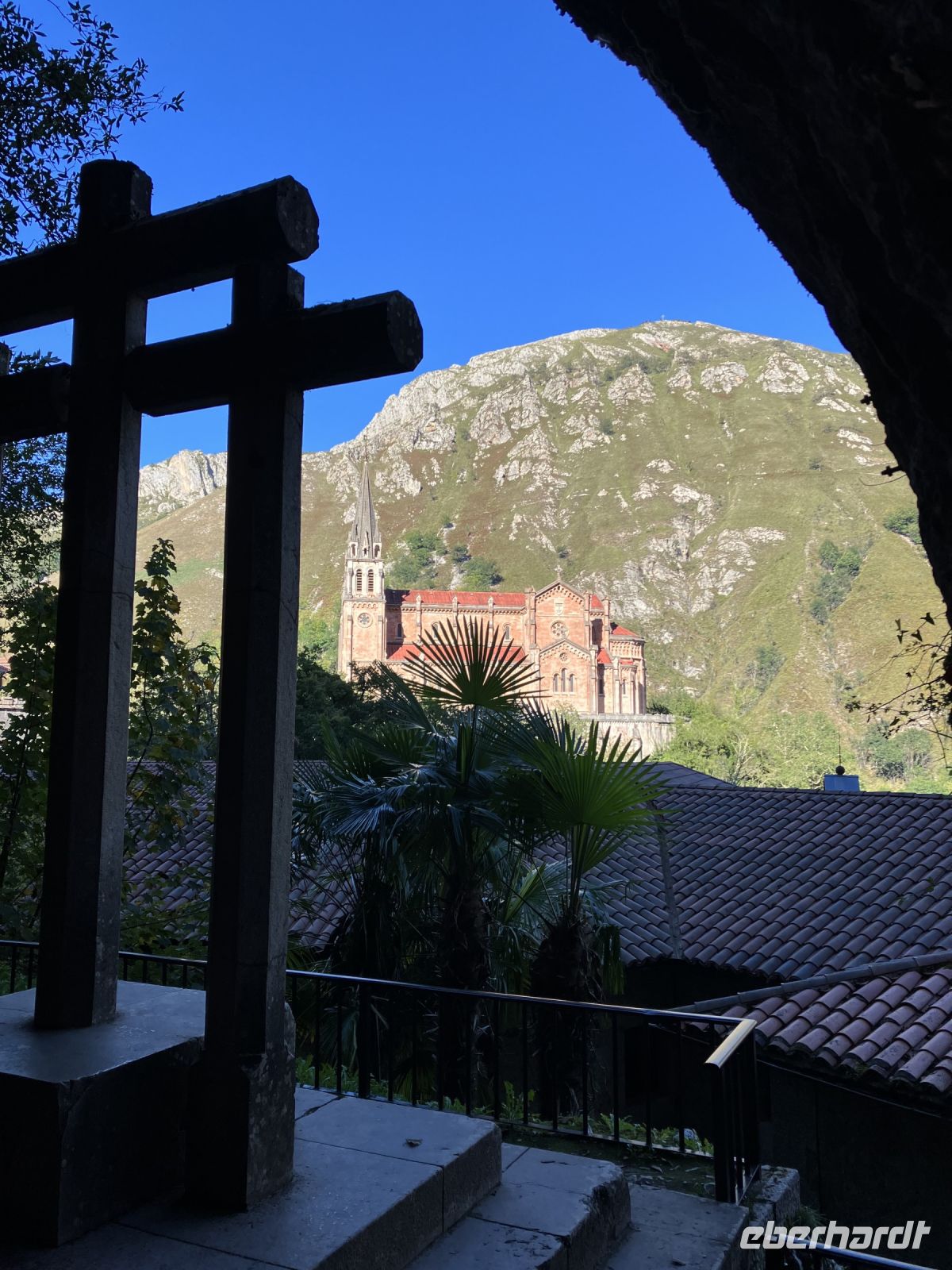 Basilika in Covadonga &ndash; &copy; Sabine C. Seifert (Eberhardt TRAVEL)