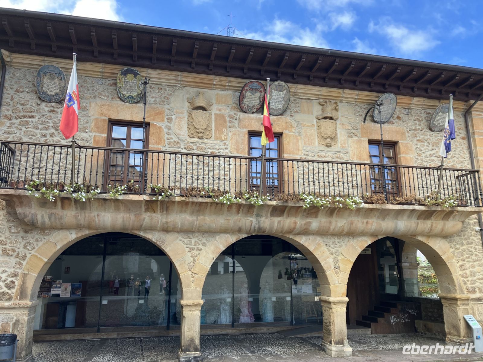 Rathaus Comillas &ndash; &copy; Sabine C. Seifert (Eberhardt TRAVEL)
