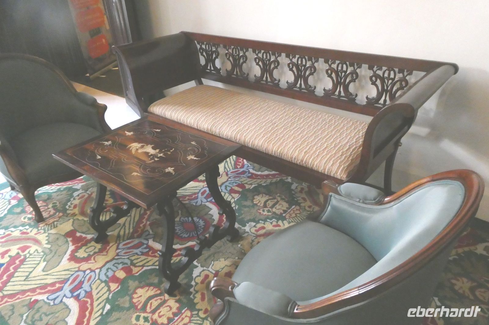 schöne Möbel im Salon &ndash; &copy; Gina Egenolf (Eberhardt TRAVEL)