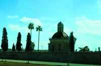 vorbei am Friedhof &ndash; &copy; Gina Egenolf (Eberhardt TRAVEL)