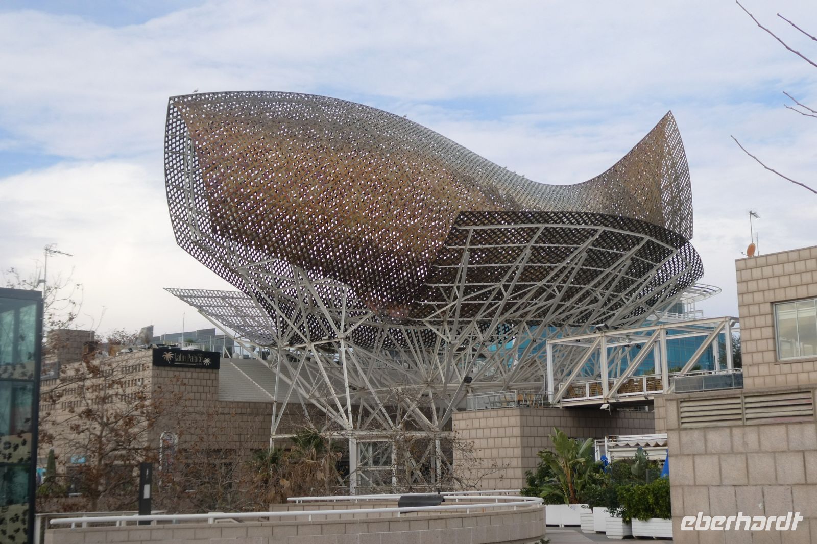 das ist ein Fisch - el Peix von Frank Gehry &ndash; &copy; Gina Egenolf (Eberhardt TRAVEL)