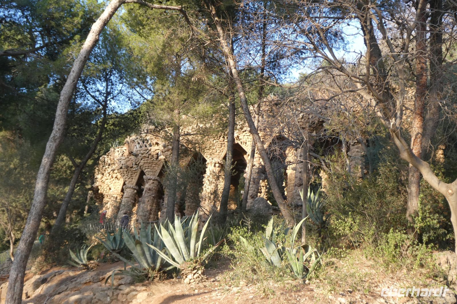 Im Parc Guell &ndash; &copy; Gina Egenolf (Eberhardt TRAVEL)