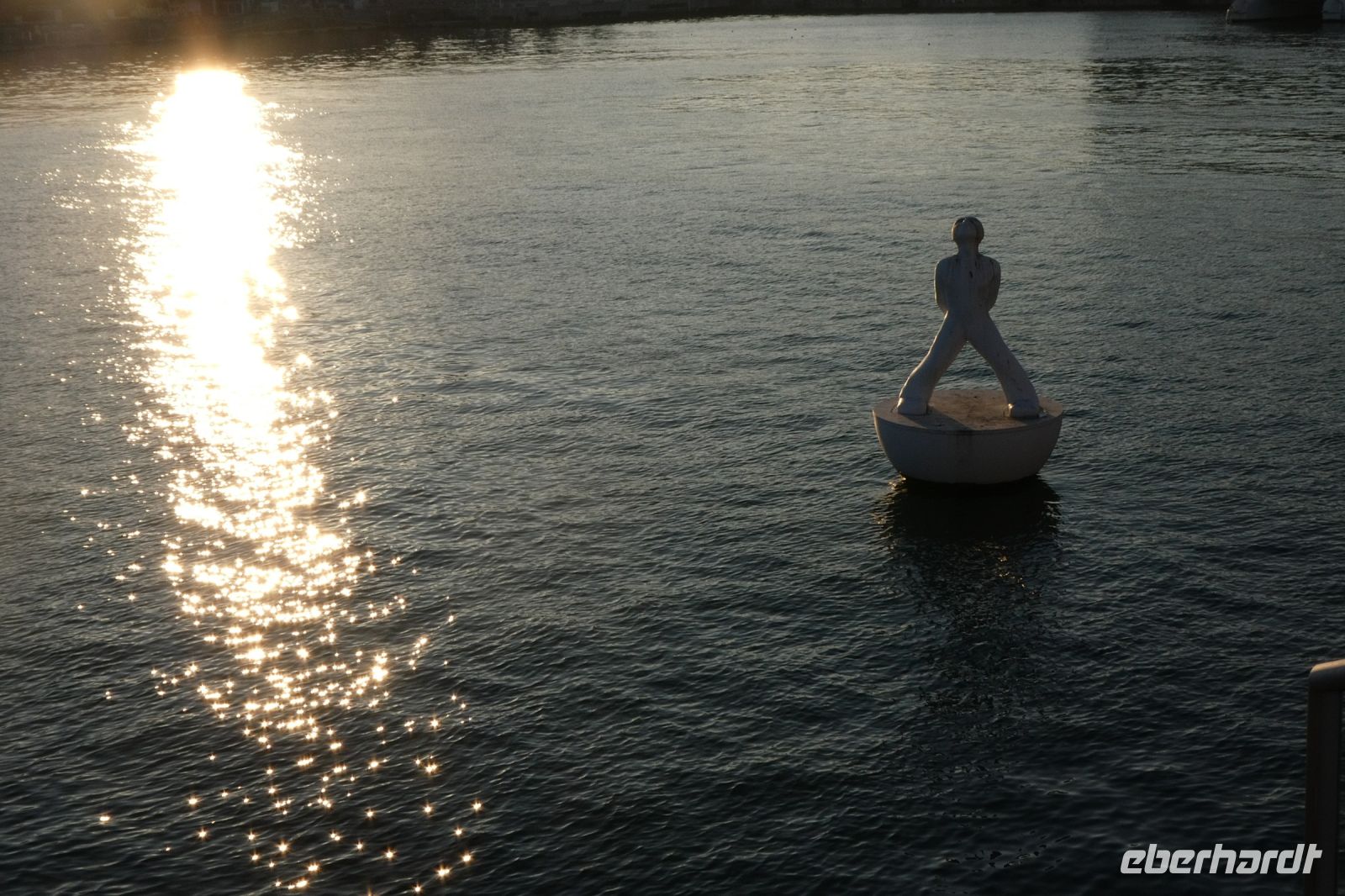Glitzer am Abend &ndash; &copy; Gina Egenolf (Eberhardt TRAVEL)